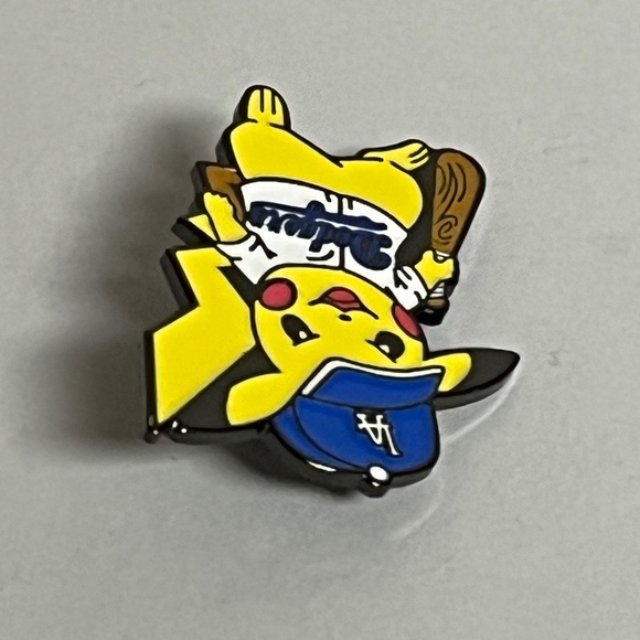 Pokemon Pikachu Dodgers Mashup Pin Brooch Pins Streetwear Hats Hat Bag New - Picture 5 of 8